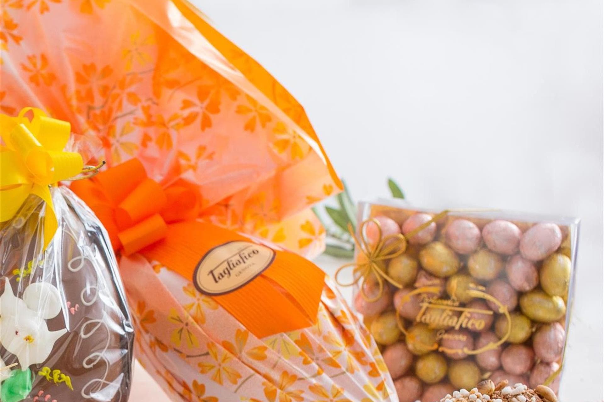 Uova di Pasqua a "fazzoletto"